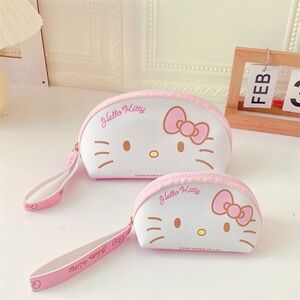 Hello Kitty zipper bags (set of 2)